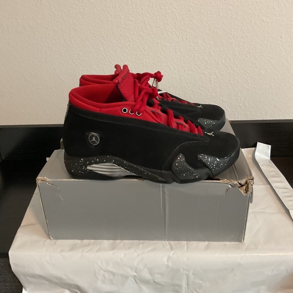 Air Jordan 14 Retro Low - Picture 3 of 5